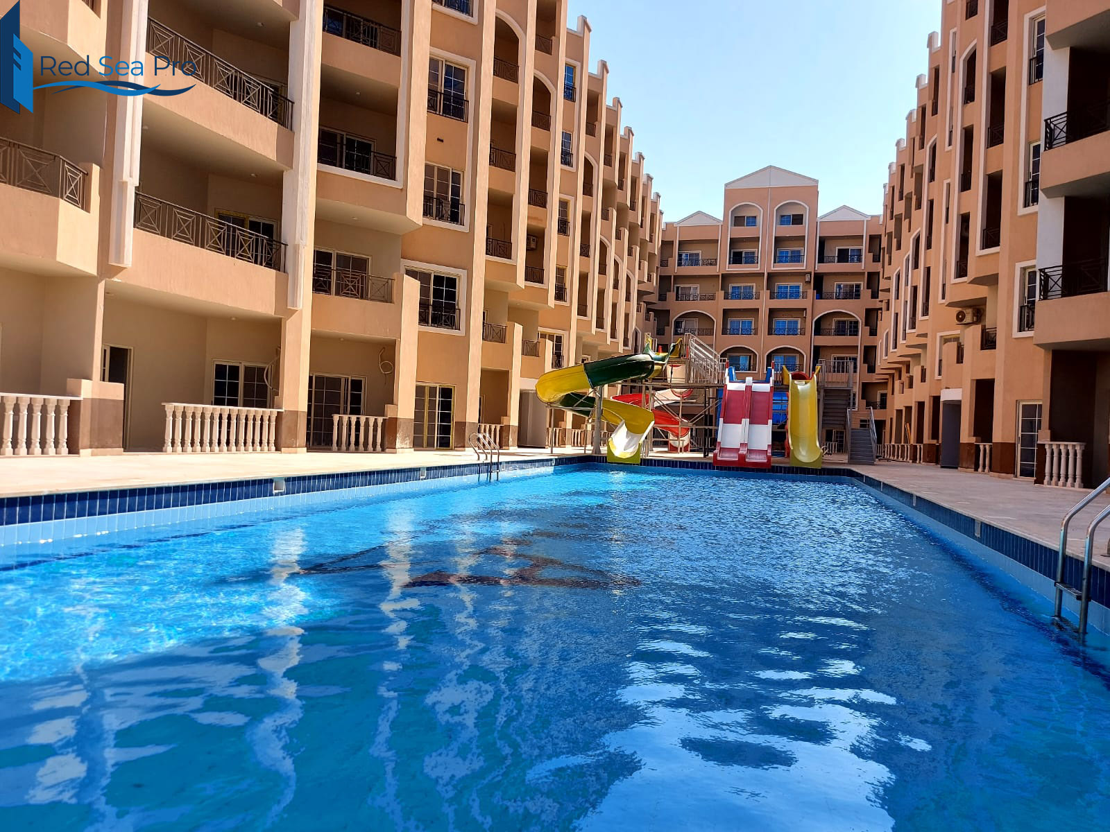 Cheapest 1 bedroom with private beach center of Hurghada